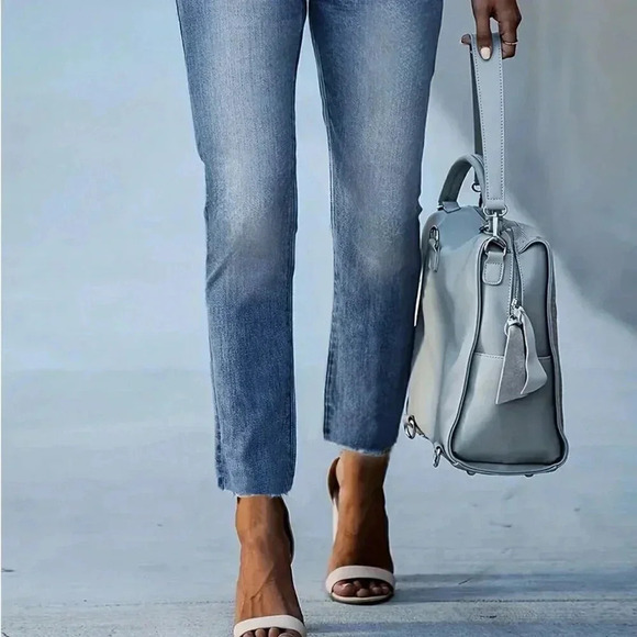 Medium Wash Casual Women's Double-Breasted Denim Jeans - Picture 2 of 4